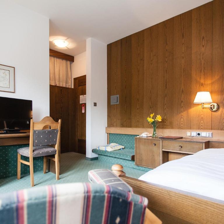 Hotel Am Wolfsgrubenersee - Chambre Simple - Vue sur Lac - 1