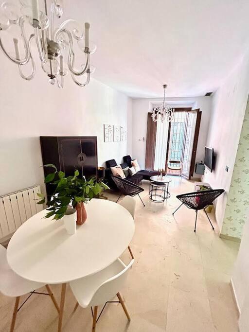 Hispalis San Nicolas - Two-Bedroom Apartment - 12