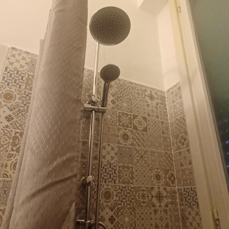 Home Sweet Home 3 - Affittacamere Lucca - Camera Tripla con Bagno Privato - 21
