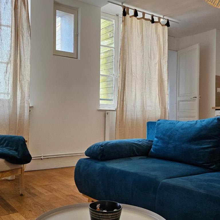 Charmand duplex avec vue sur la cité & les toits - Apartment mit 2 Schlafzimmern - 2