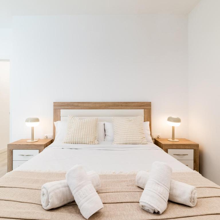 Wekey Homes Granada, Elvira Suites Centro - Two-Bedroom Apartment - 48