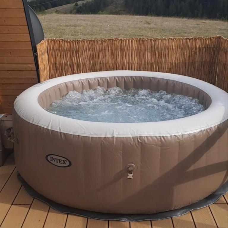 Vikendica "Koliba kraj puta" - One-Bedroom Chalet - 9