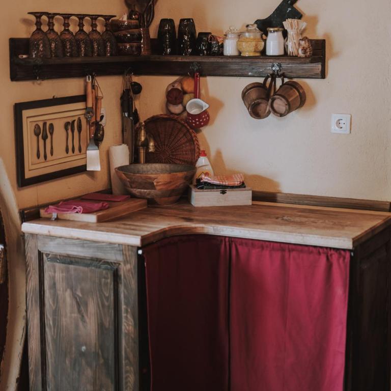 Mobbiton Mostar - Magical Underground Retreat - One-Bedroom Villa - 29