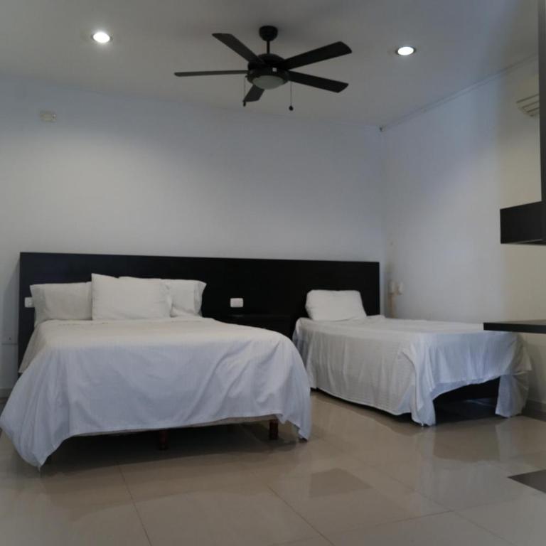 Serenity Suites Casa Boutique - Basic Triple Room - 8