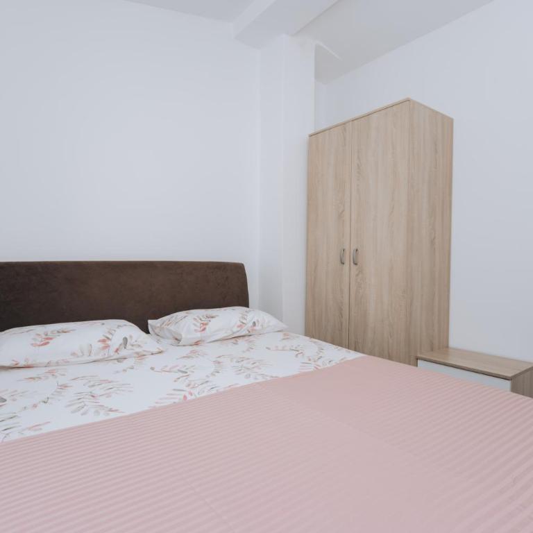 Paradise Bay Apartments - Apartment with Sea View - 3