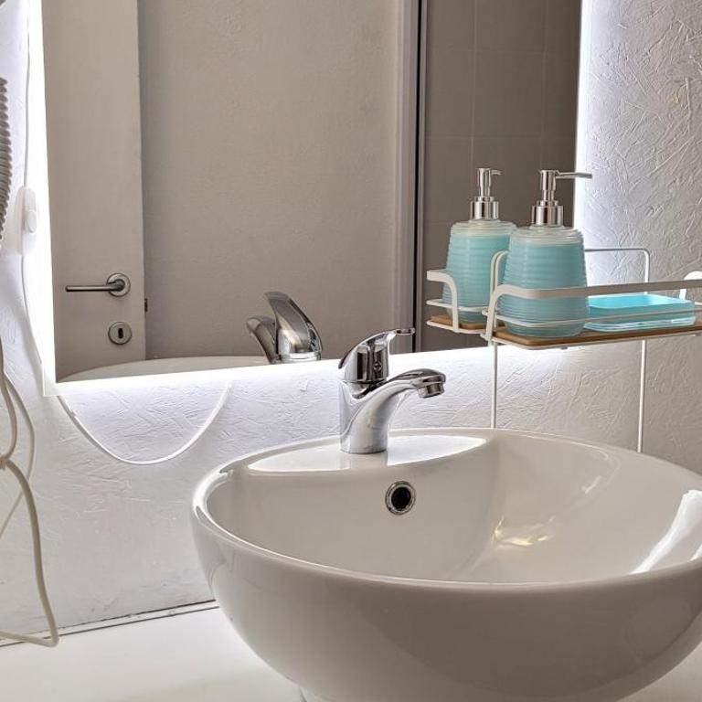 Affittacamere Guesthouse Maristella - Camera Singola con Bagno Privato - 7