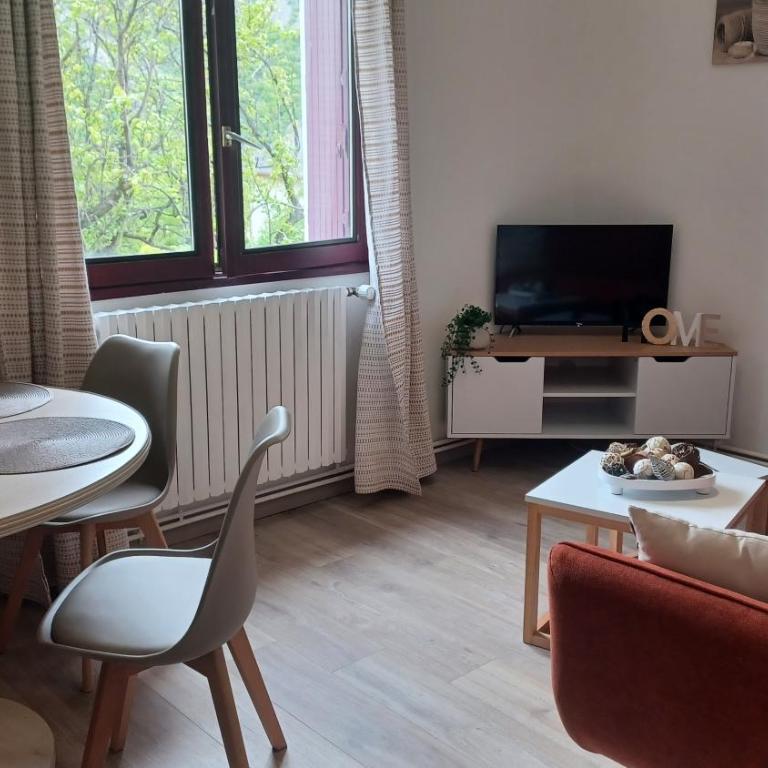 VILLARGONDRAN, les lacets Mauriennais, garage vélos, parking privé motos - Appartement 2 Chambres - 3