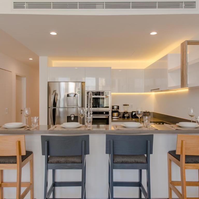 Oceana Residences - Two-Bedroom Apartment with Balcony - 8