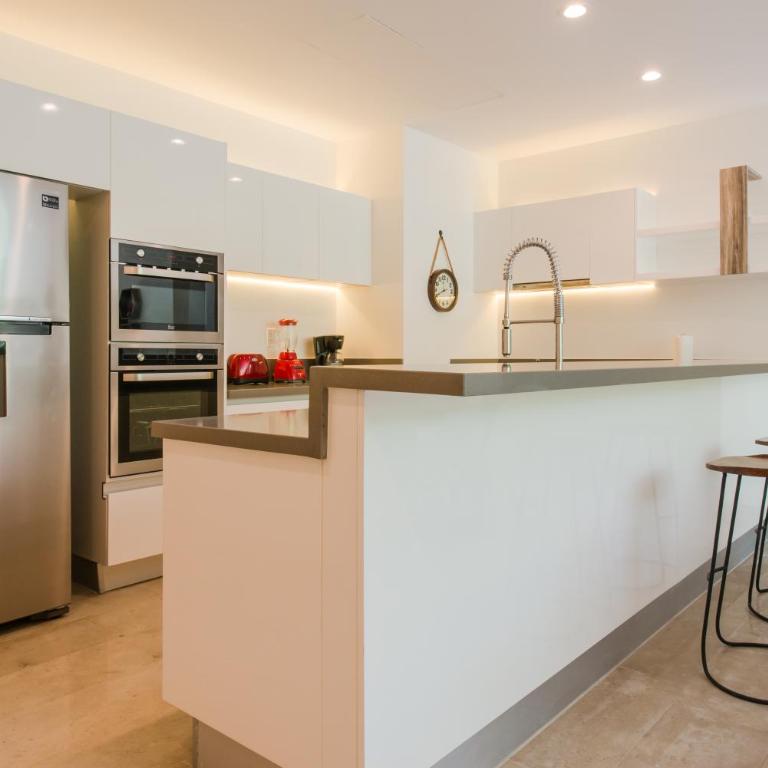 Oceana Residences - Two-Bedroom Apartment with Terrace - 9