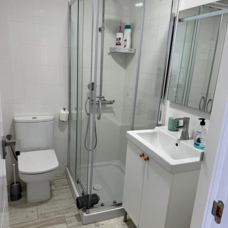 La Marinada - Two-Bedroom Apartment - 10