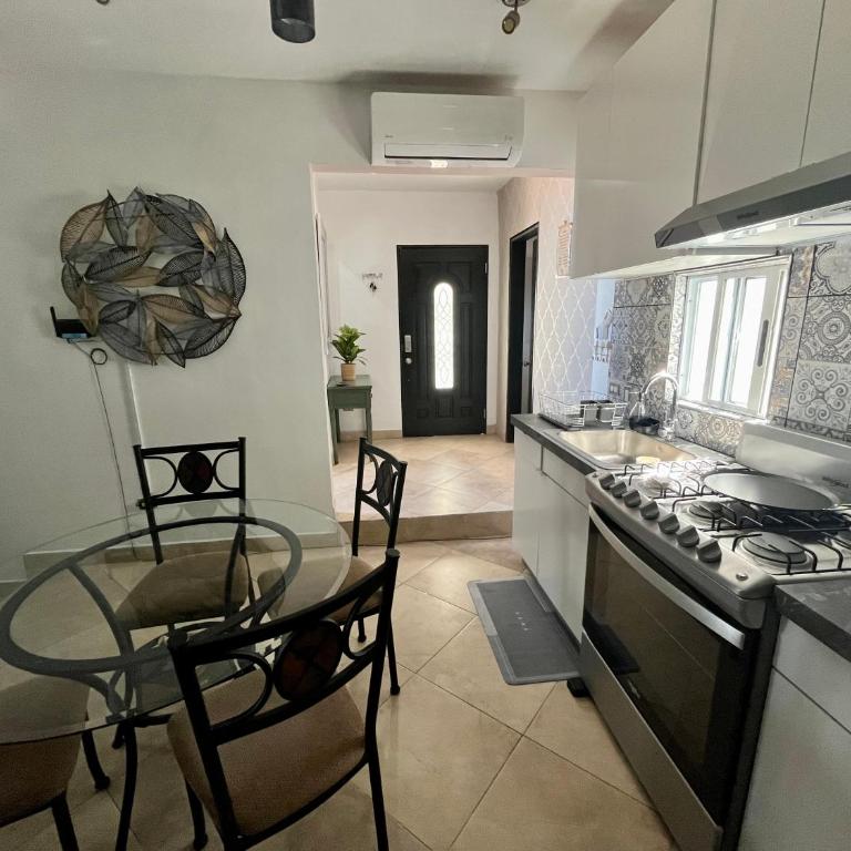 Casa en Chapultepec California - One-Bedroom House - 12