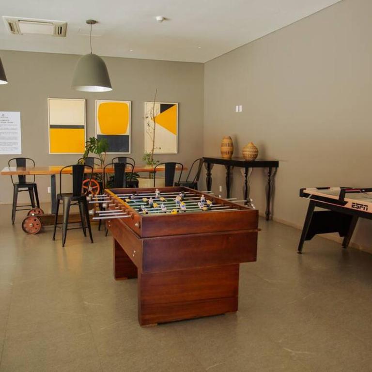 Spacious 3 bedroom apartment with cool amenities - Three-Bedroom Apartment - 39