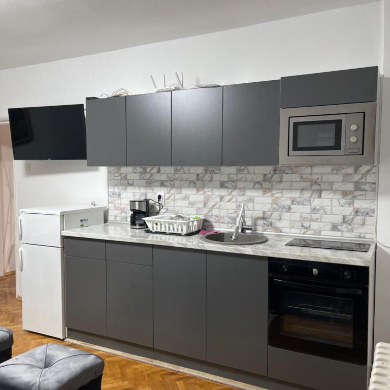 AG Double Bedroom Apartment - Apartman sa 2 Spavaće Sobe - 3