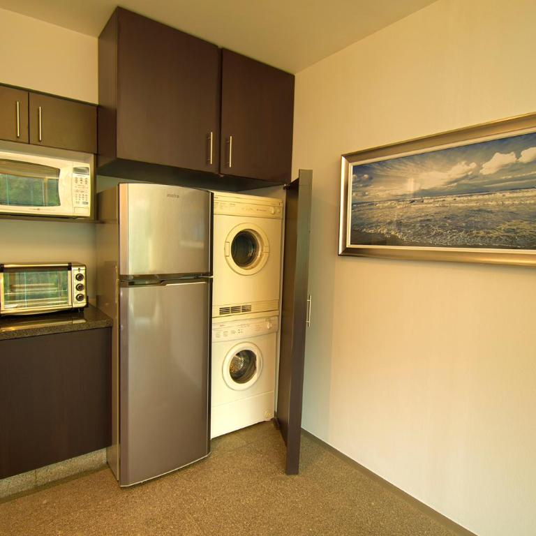 Masaryk 123 Executive Luxury Apartments in Polanco - Two-Bedroom Apartment with City View - 1