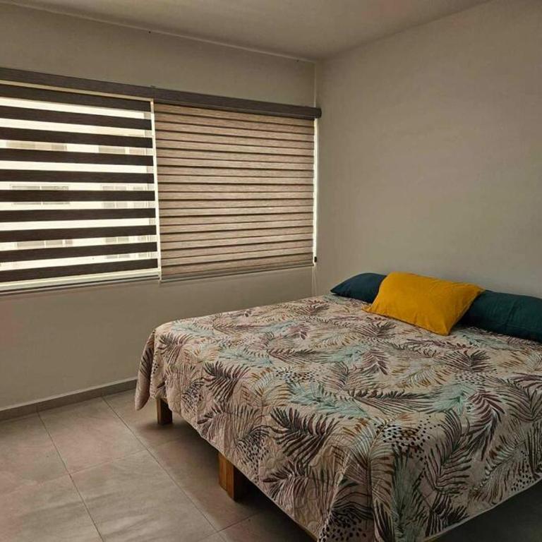 Mazatlán Bluu Condominio de Lujo con Laguna - Two-Bedroom Apartment with Resort View - 20