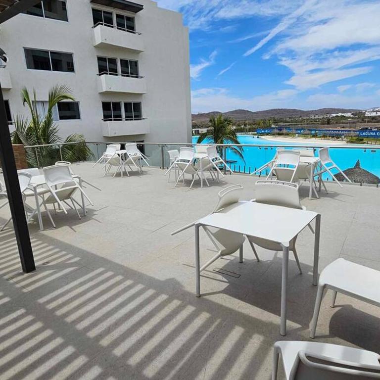 Mazatlán Bluu Condominio de Lujo con Laguna - Two-Bedroom Apartment with Resort View - 21