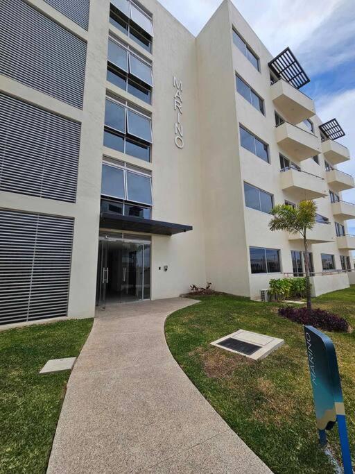 Mazatlán Bluu Condominio de Lujo con Laguna - Two-Bedroom Apartment with Resort View - 26