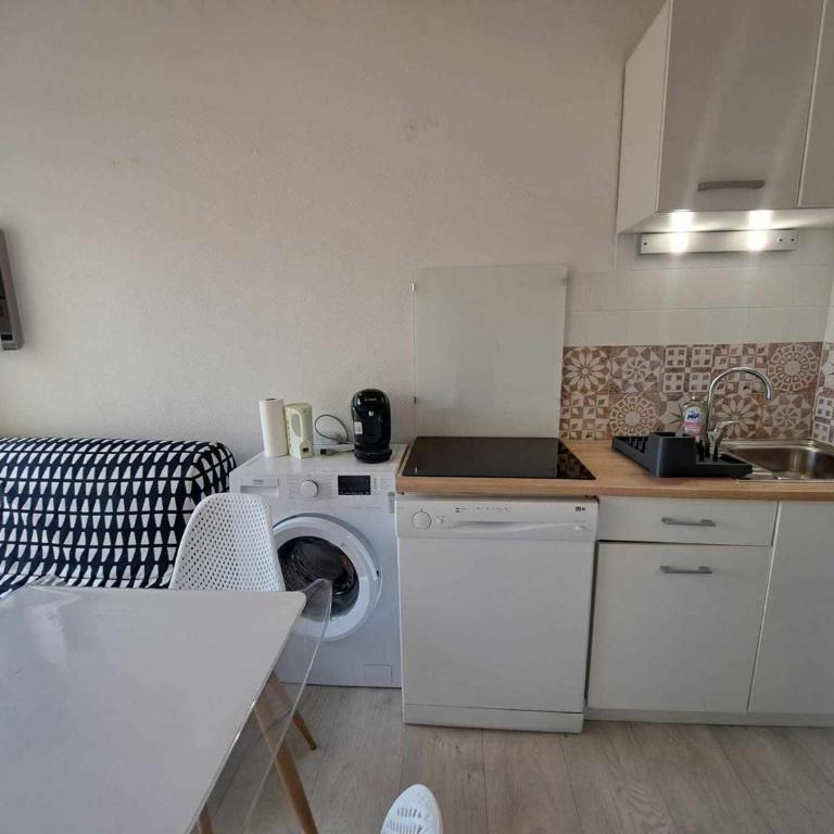 Appartement lumineux avec terrasse, proche plage et commodités, Marseillan-Plage - FR-1-326-821 - Appartement - 3