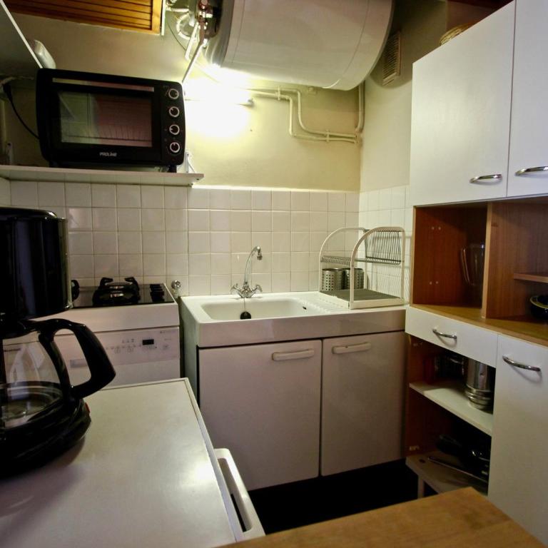 Appartement cosy 50m², au pied des pistes, balcon ouest, animaux acceptés - Chamrousse 1750 - FR-1-549-143 - Apartment - 3
