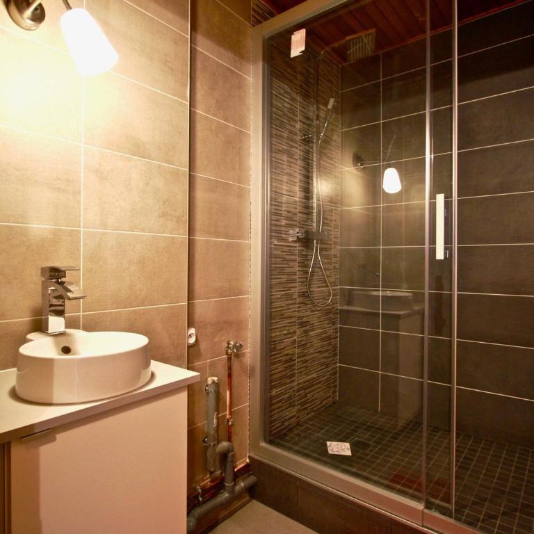 Appartement cosy 50m², au pied des pistes, balcon ouest, animaux acceptés - Chamrousse 1750 - FR-1-549-143 - Apartment - 7