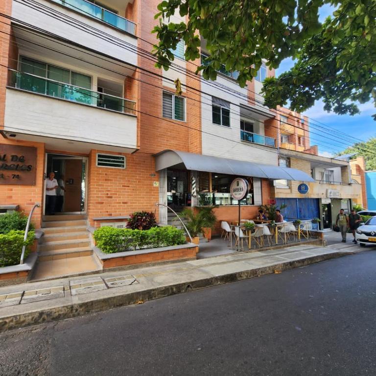 Hermoso apartamento en Laureles*Aire acondicionado - Apartamento de 1 dormitorio - 2