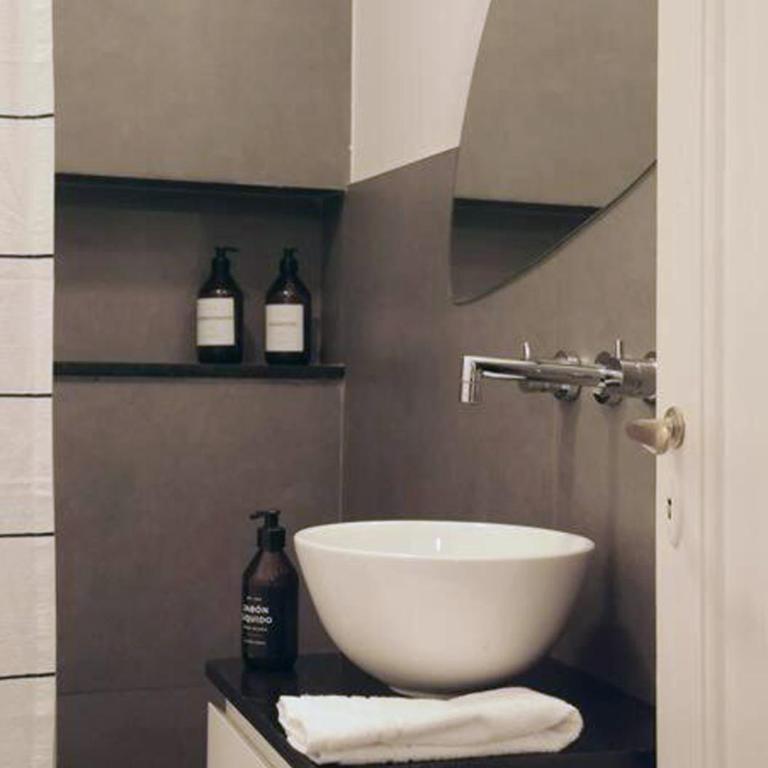Moderno departamento en edificio histórico HEART of BUENOS AIRES - Apartamento de 1 dormitorio - 14
