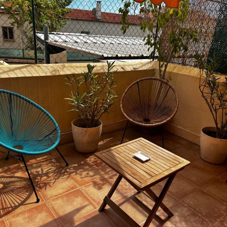 Charmant appartement 3 pieces avec terrasse - Monaco Ville 150m du Palais sur le Rocher - Appartement 2 Chambres - 28