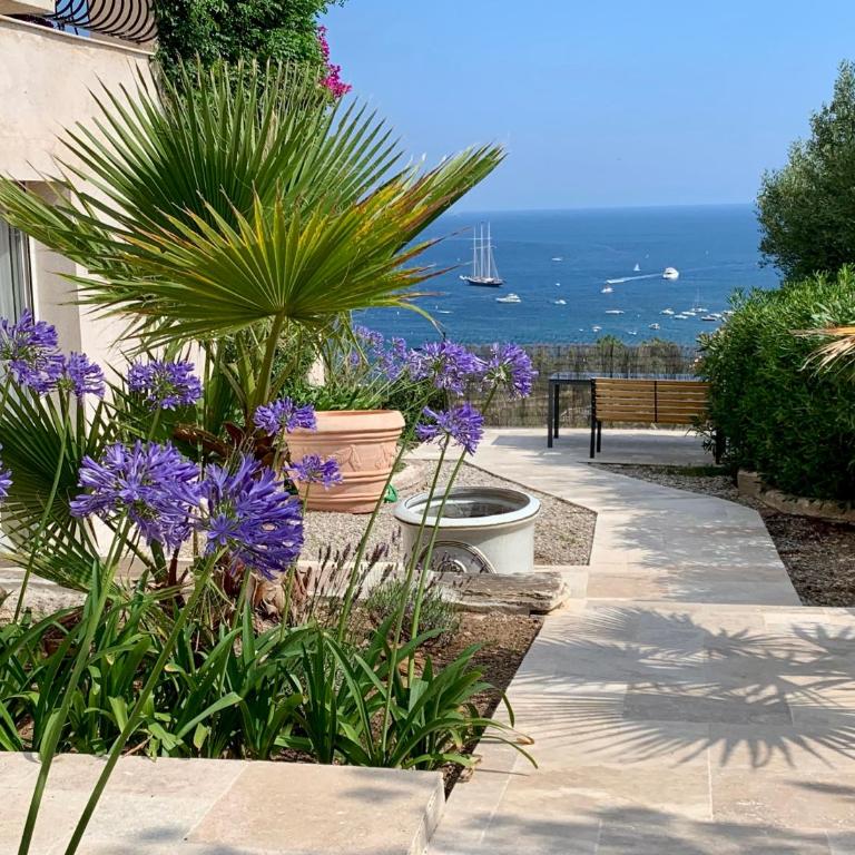 Villa Grand Baie - Studio "Colibri" with Partial Sea View - 4