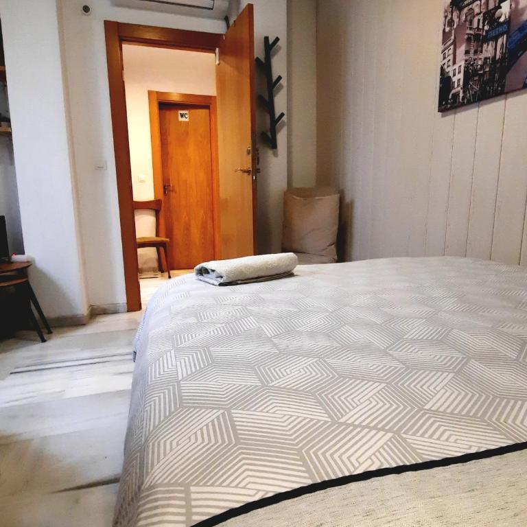 CASA HONDA10 - Double Room with Shared Bathroom - 4