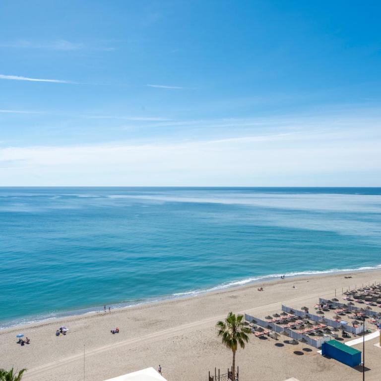 BEACHFRONT -- NEW LUXURY Apartment -- 1ª Linea Playa -- Fuengirola CITY CENTER -- Private PARKING -- Panoramic Sea Views -- - Apartamento con vistas al mar - 9