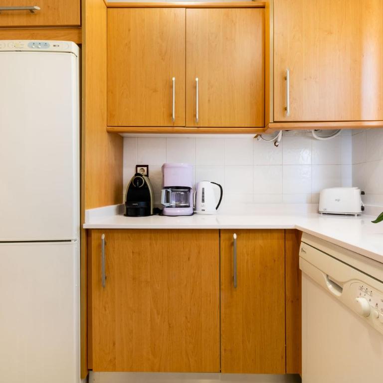 Apartamentos Albir Confort - Avenida 1 dorm - One-Bedroom Apartment with Terrace - 15