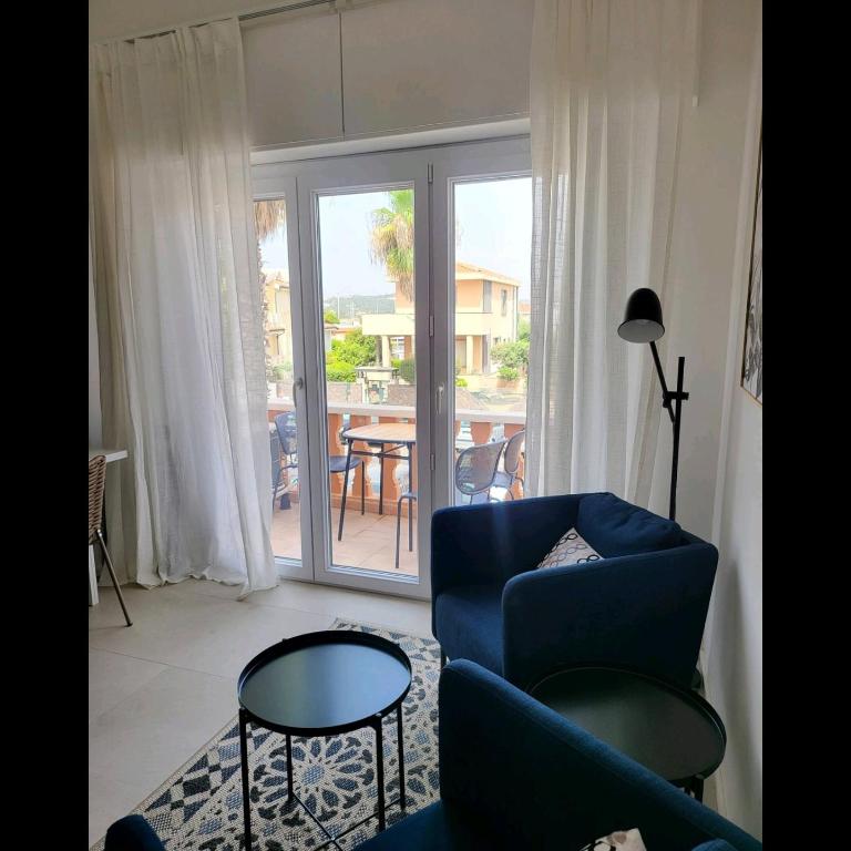 La Breeze - Two-Bedroom Deluxe Apartment with Balcony - 23
