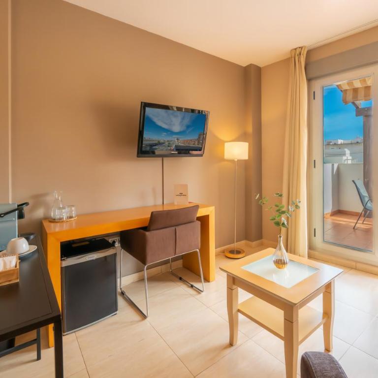 La City Estación - Superior Double Room with Terrace - 17