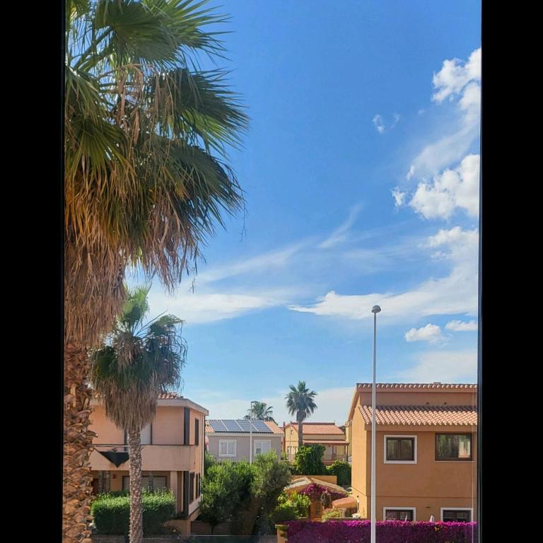 La Breeze - Two-Bedroom Deluxe Apartment with Balcony - 30