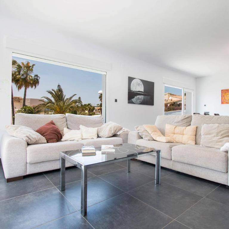 Villa Baydal by Abahana Villas - Villa - 11