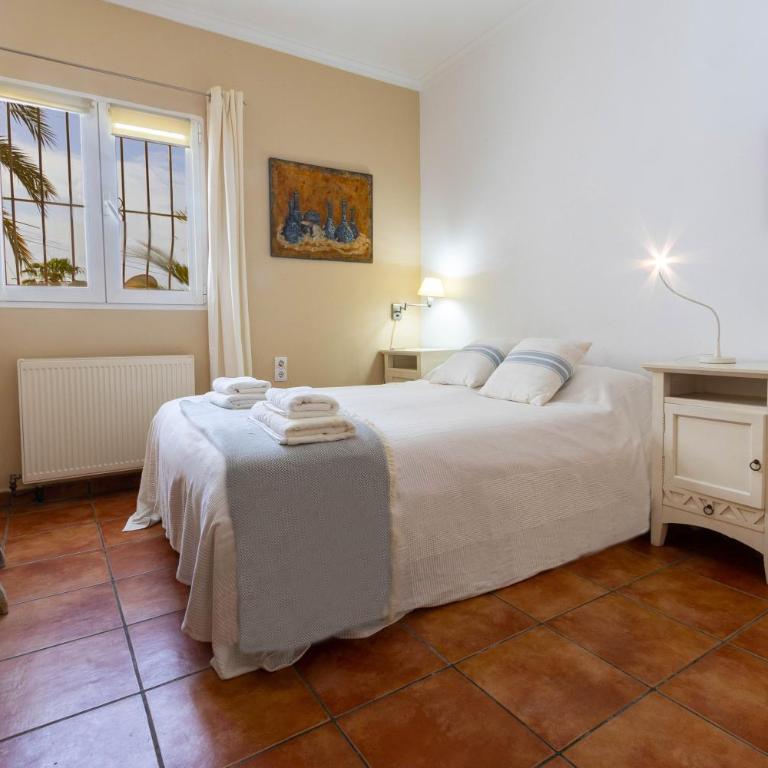 Villa Bella Costa by Abahana Villas - Villa - 15