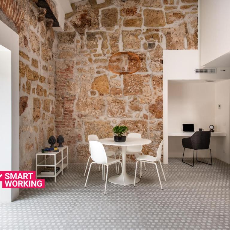 Casa Design tra le Mura by Wonderful Italy - Appartamento su 2 Livelli - 1
