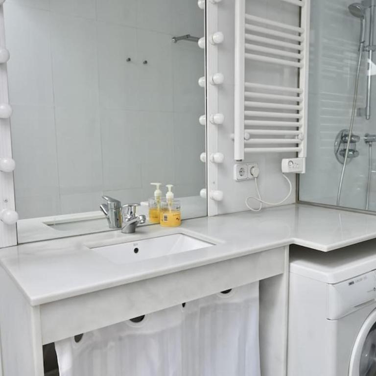 For You Rentals Apartamento TEMPORAL con encanto a pocos metros del Sol MAY137I - Apartamento Deluxe de 1 dormitorio - 21