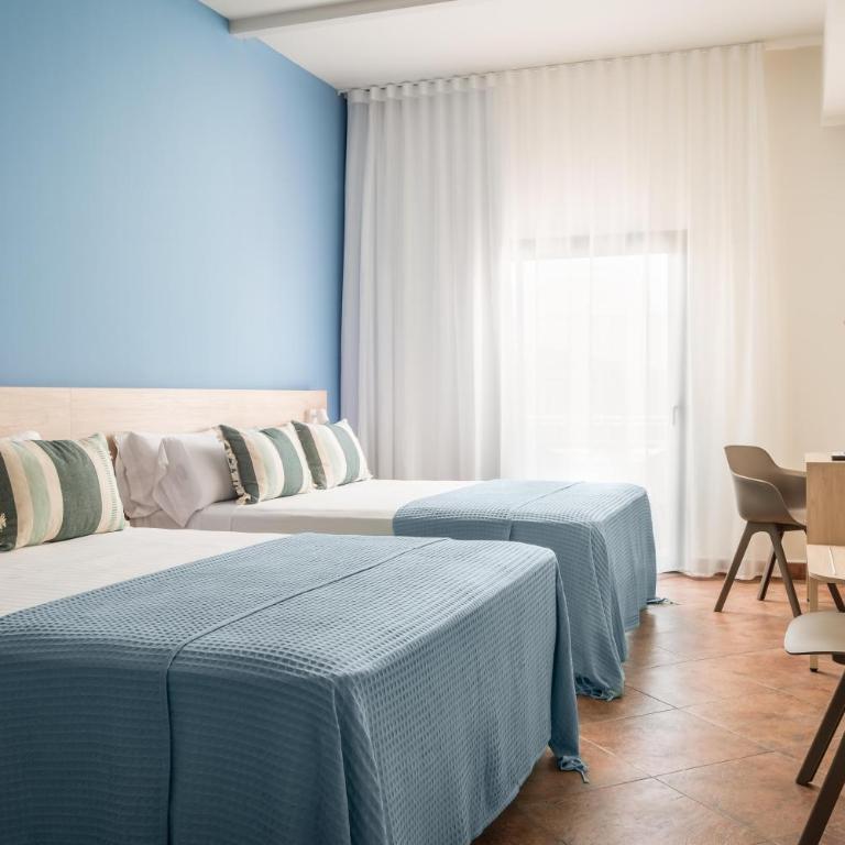 ALEGRIA Colonial Mar Aquafun - Double Room (3 Adults) - 4