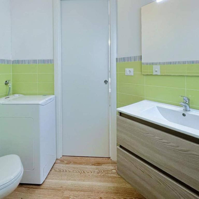 Luminosa mansarda con vista mare - Apartamento de 2 dormitorios - 16