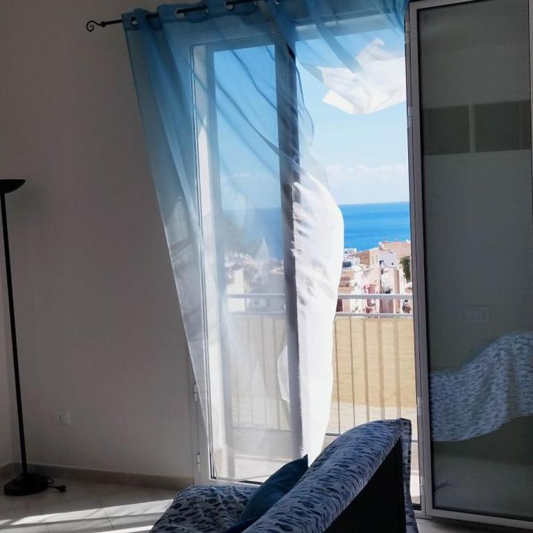 Le finestre sul mare - Two-Bedroom Apartment - 20