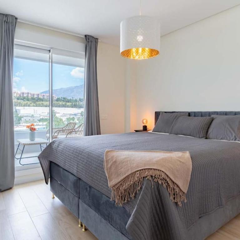 Modern 2-Bed Apartment with Huge Terrace - Two-Bedroom Apartment - 14