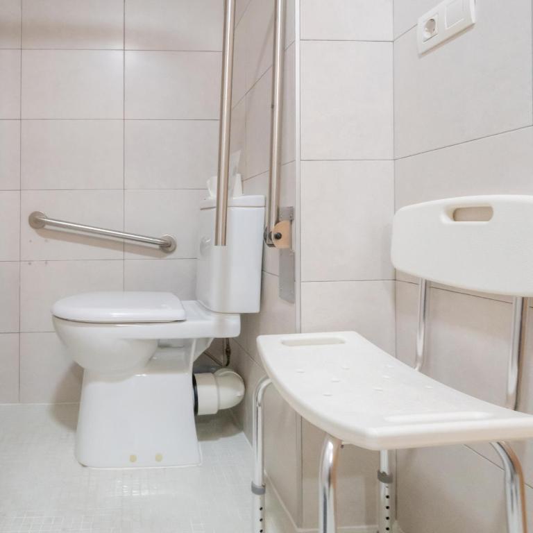 La City Mercado - Single Room - Disability Access - 8