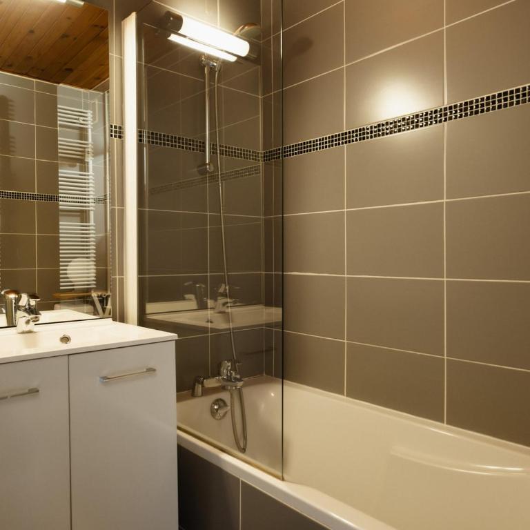 Studio tout confort 3 voyageurs, proche pistes et commerces - FR-1-304-79 - Monolocale - 3