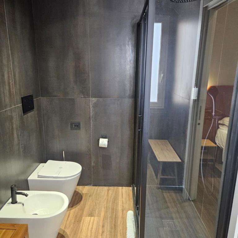Albium Hotel - Camera Tripla Standard - 4
