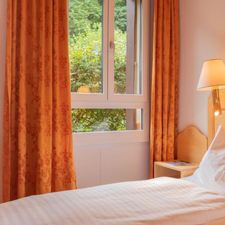 Hotel Bellevue - Traditional Swiss Hideaway - Doppelzimmer – Nordseite ohne Balkon - 1