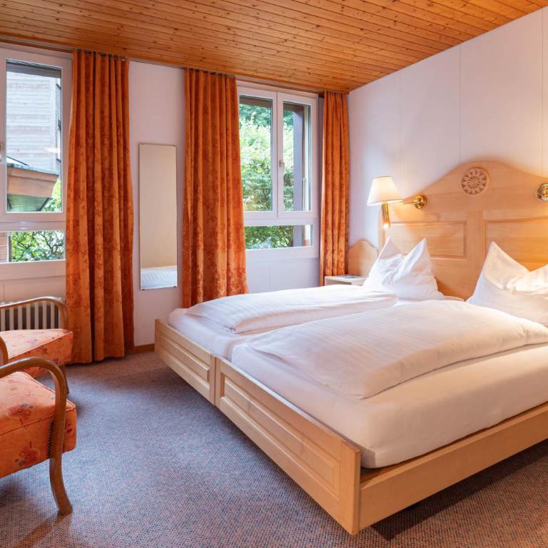 Hotel Bellevue - Traditional Swiss Hideaway - Doppelzimmer – Nordseite ohne Balkon - 2