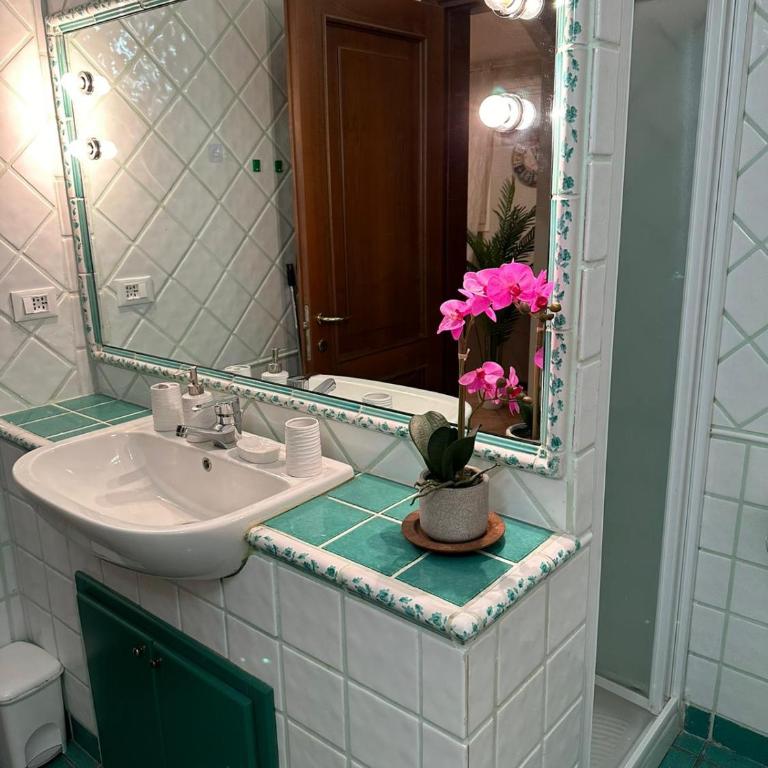 Int 8 - Suite Ginevra by Residence San Luca - One-Bedroom Apartment - 23