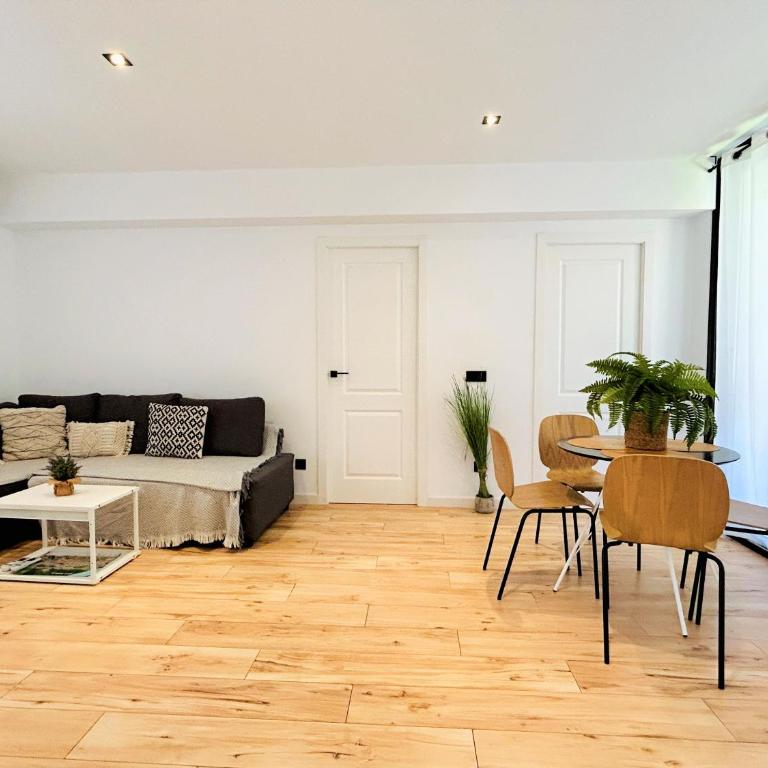 Ecochic Apartment in Fuengirola Center - Apartamento de 2 dormitorios - 23