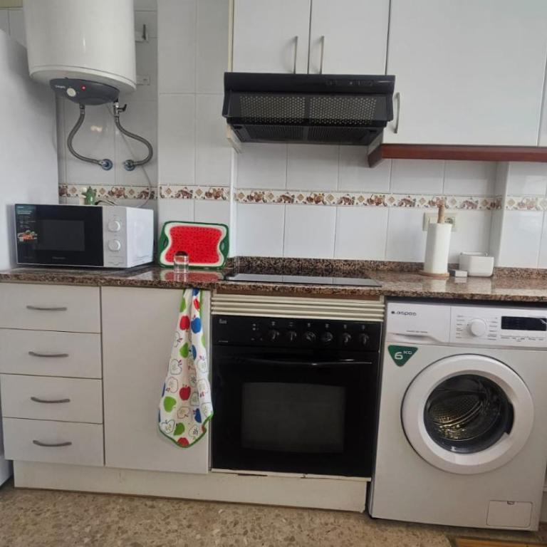 FARO PLAYA - Two-Bedroom Apartment with Mountain View - 10